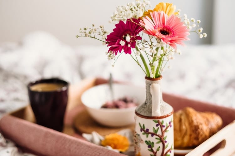 confira dicas de enfeites de flores para decoração